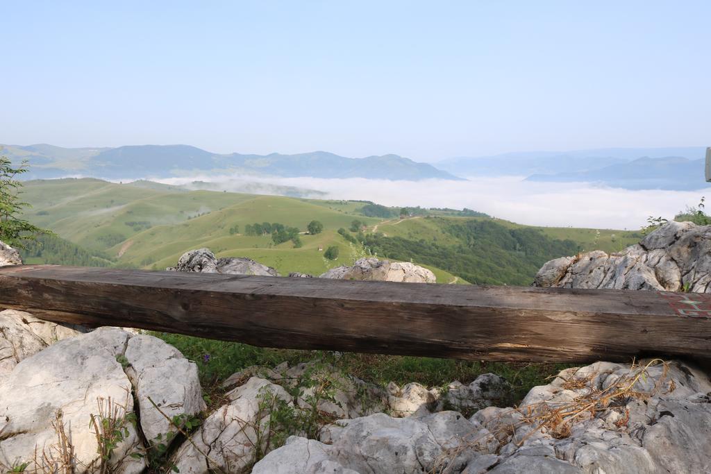 Hotel Raven'S Nest Sălciua de Jos Exteriér fotografie